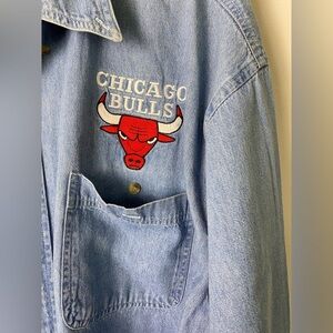 Vintage Luna Pier Light Blue Denim Shirt XXL with Chicago Bulls detail